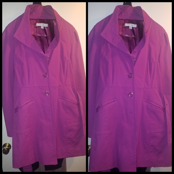 Fuschia trench coat - Picture 4 of 4
